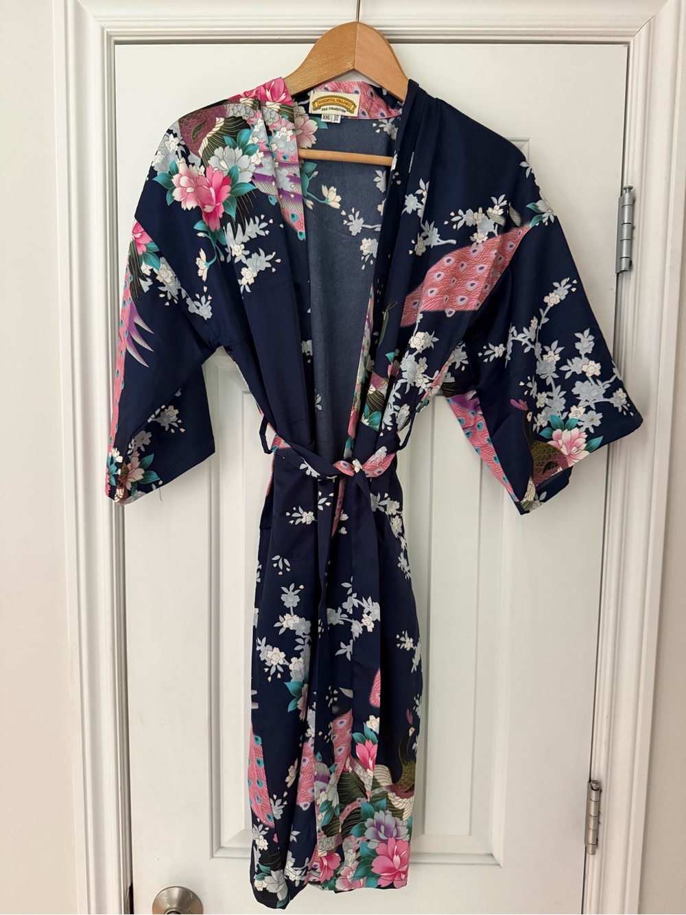100% silk XXL oriental village kimono robe